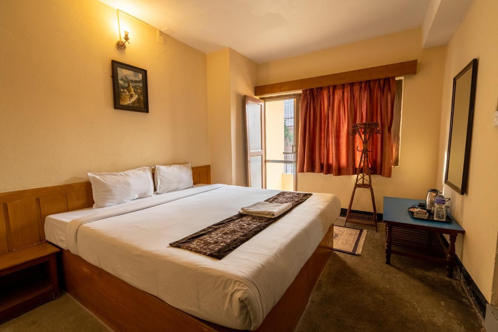 Hotel Nana Katmandu Zewnętrze zdjęcie