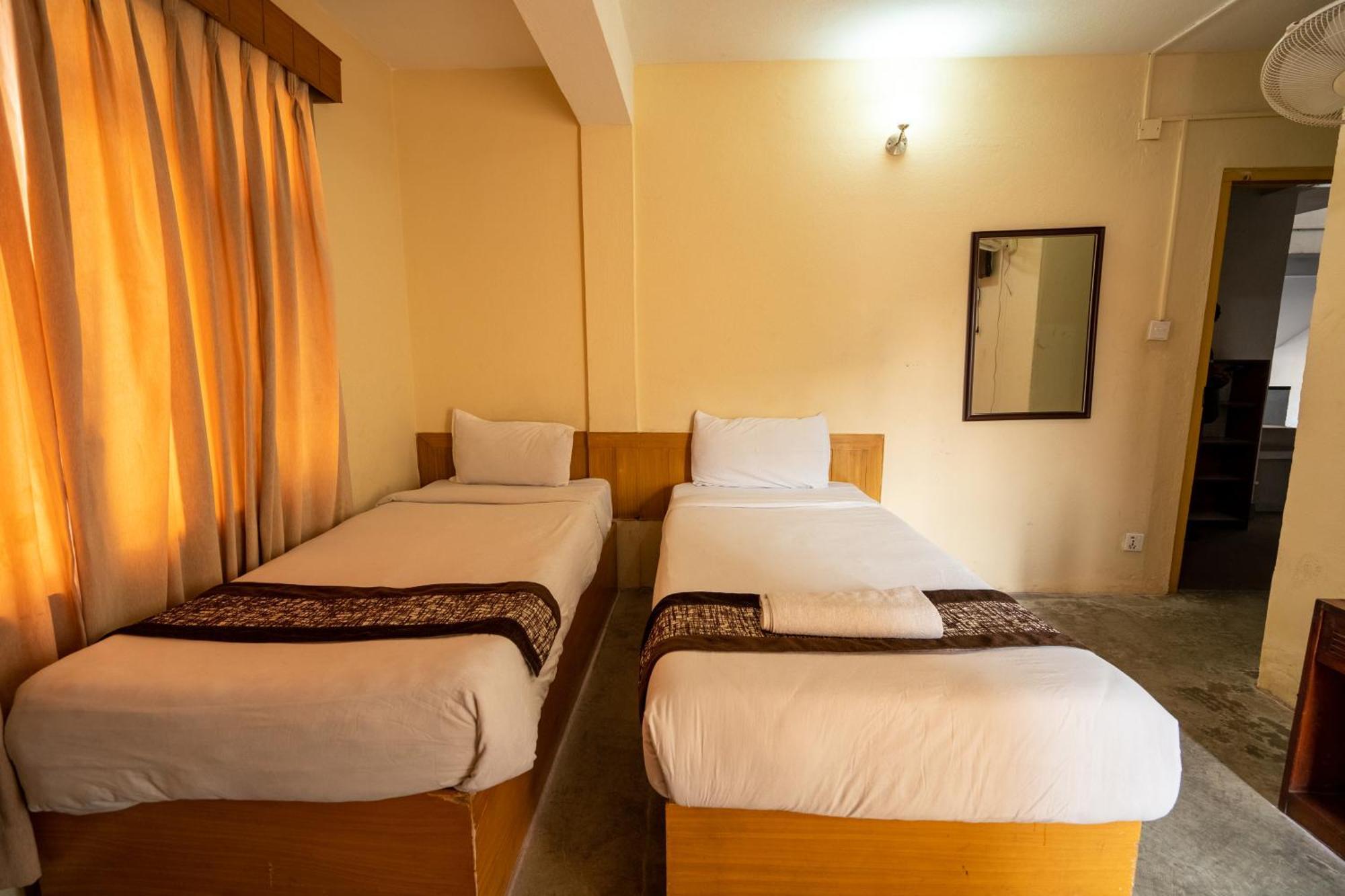 Hotel Nana Katmandu Zewnętrze zdjęcie